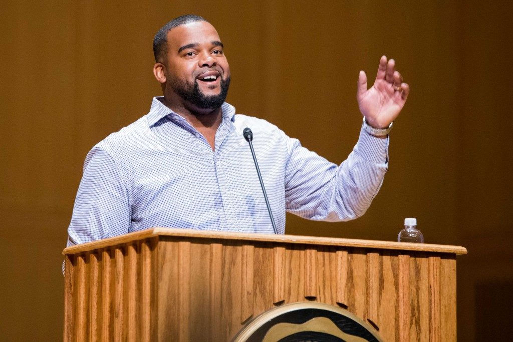 Charles Kuykendoll '09 speaks to freshman on Sunday night as part of GOLD Alumni Speaker Series. Kuykendoll works for JPMorgan Chase & Co and is vice president of Suit Dreams, a nonprofit organization that gives suits to high school graduates of color in Chicago and New York.